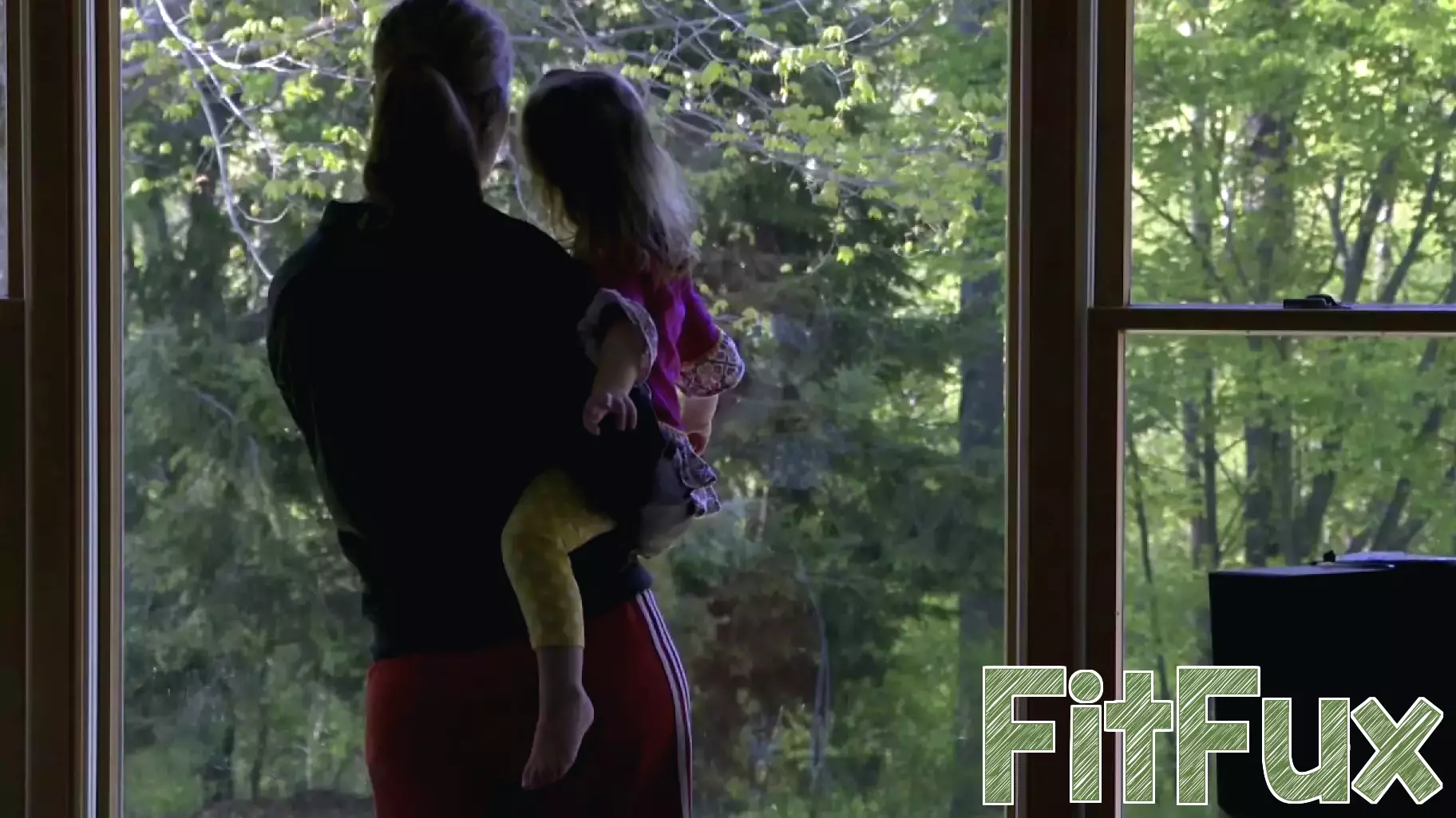 Calls to mental health hotline increasing on Mother's Day, Crisis Center says