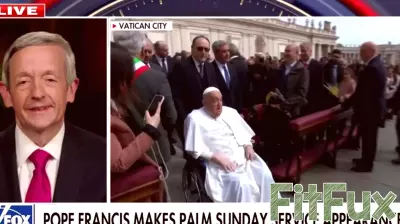 Pope Francis Makes Public Appearance at Palm Sunday Service Amid Health Concerns